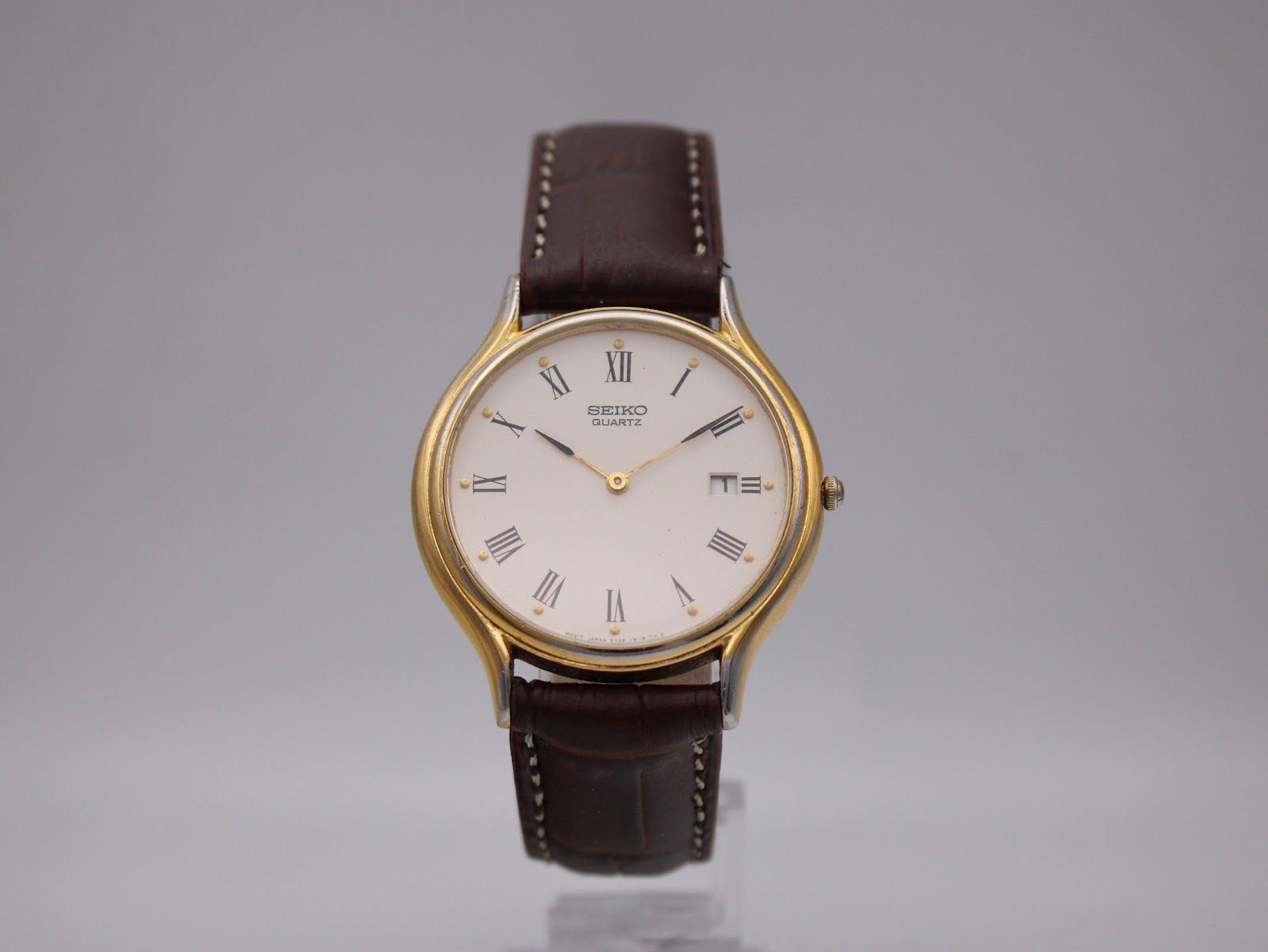SEIKO 5Y39-8060 — photo 1