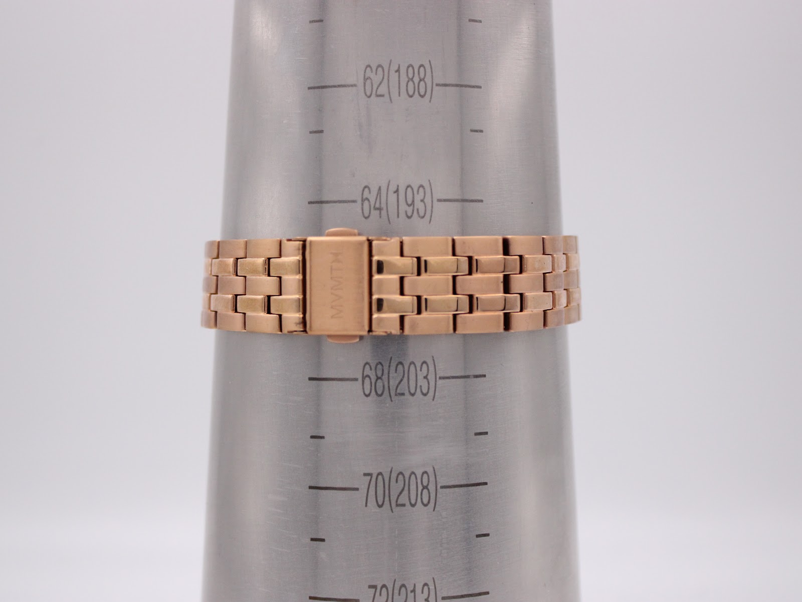 Rear view of the MVMT Signature Square bracelet on a wrist sizing gauge, showing a circumference measurement of approximately 198mm.