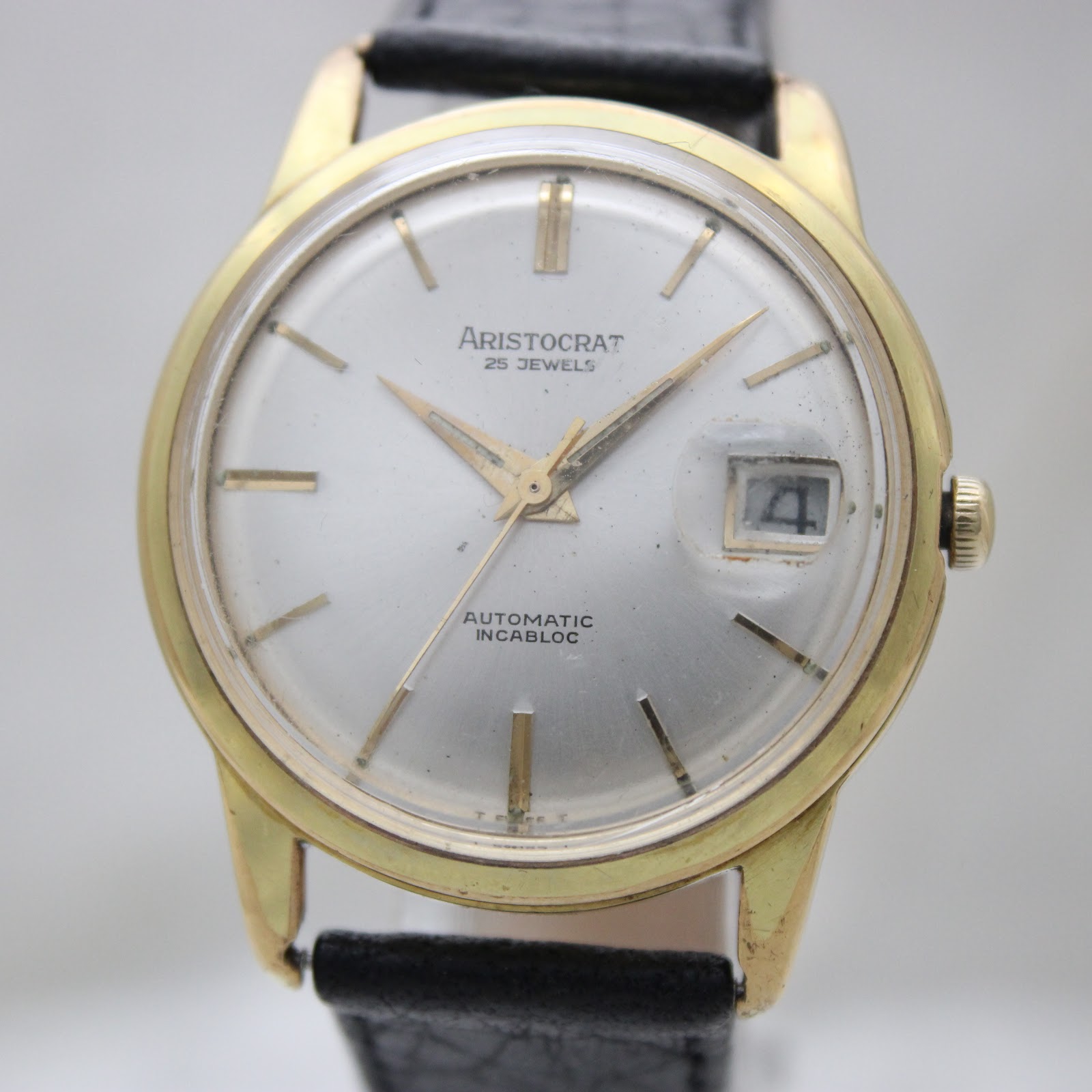 ARISTOCRAT AUTOMATIC — photo 1