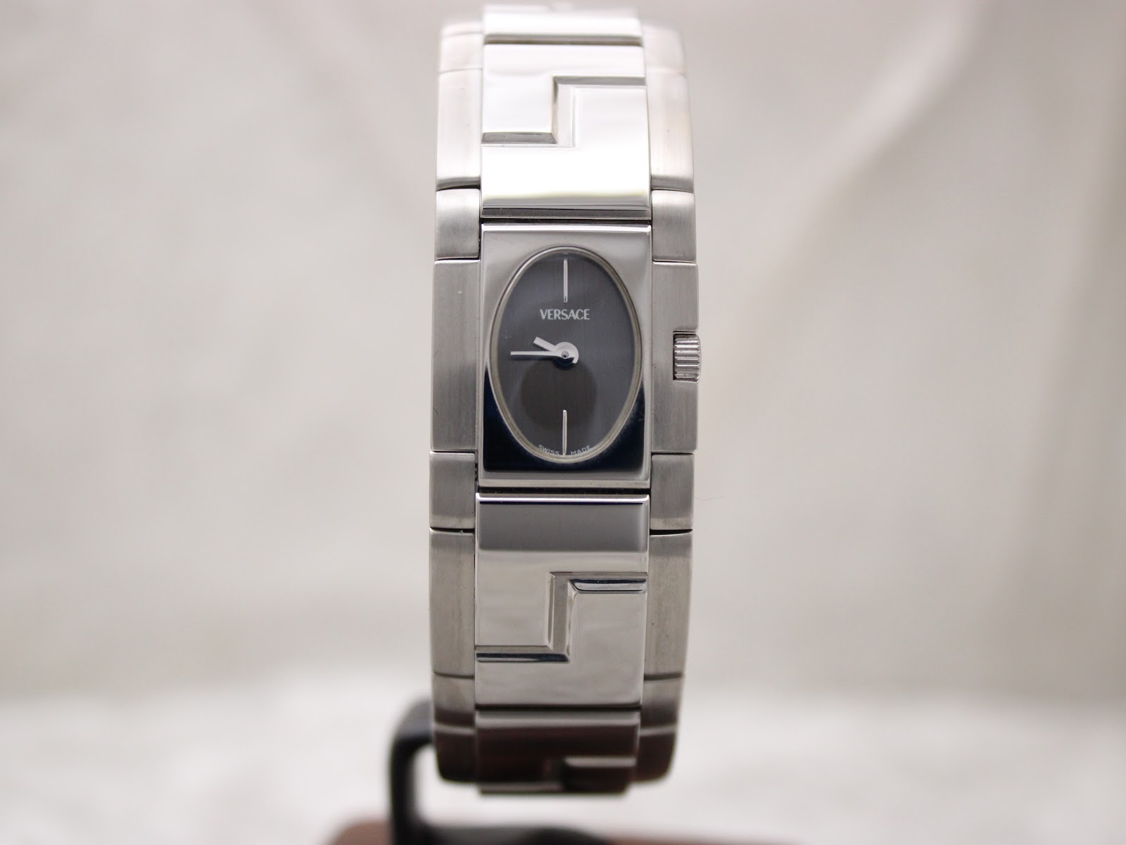 Versace ESQ99 — photo 1