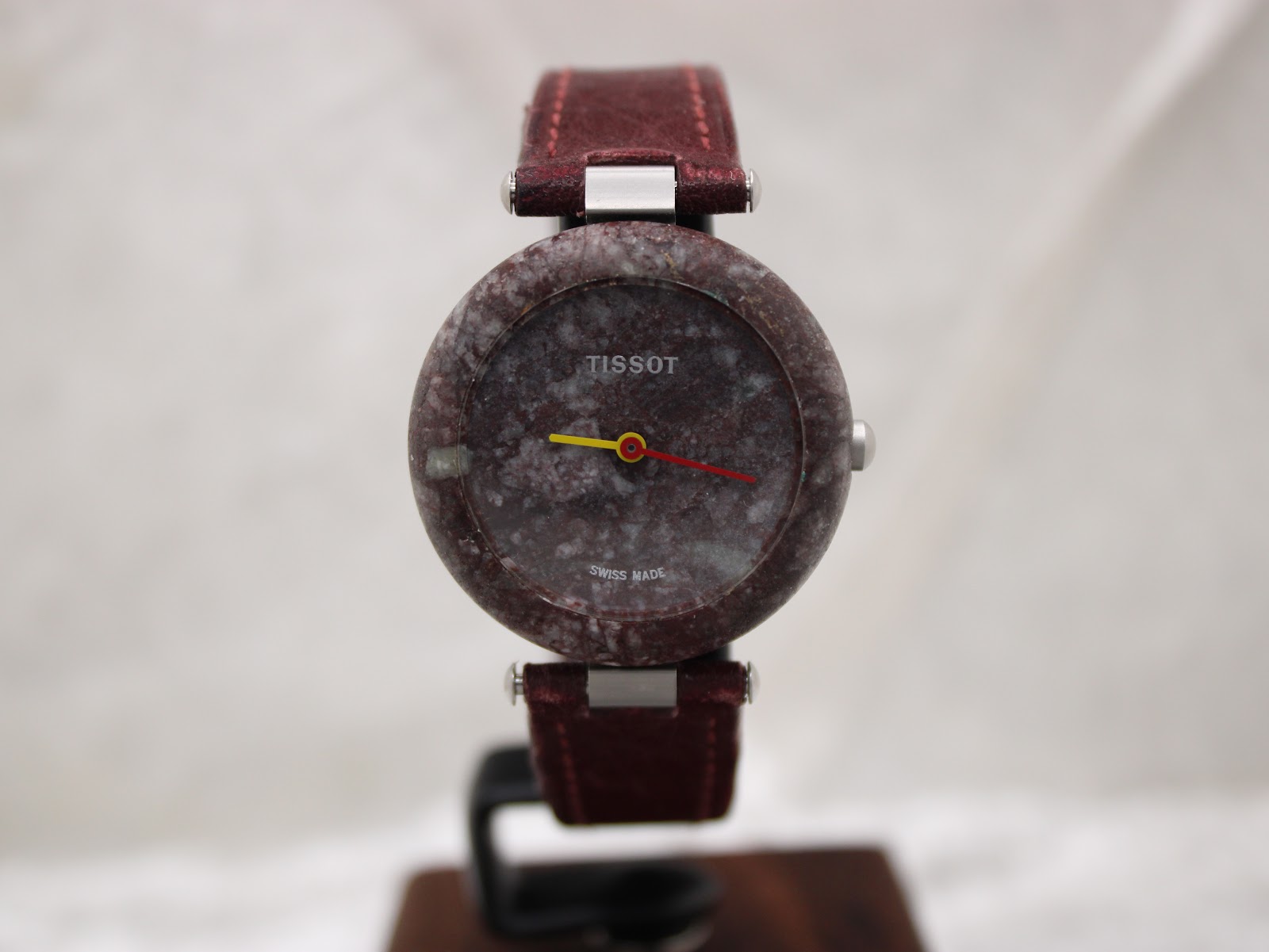 TISSOT Tissot RockWatch burgundy — photo 1