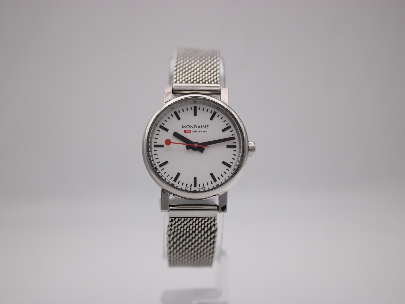 MONDAINE  — photo 1