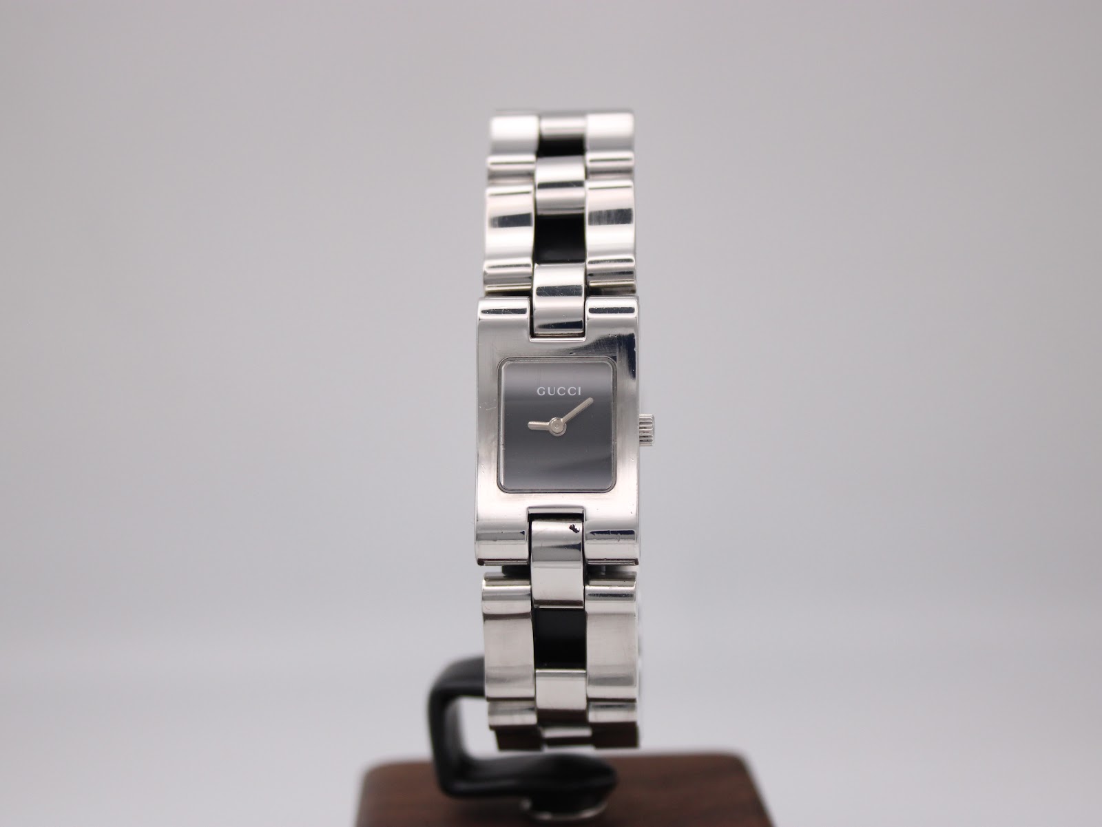 GUCCI 2300L — photo 1